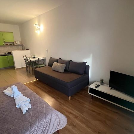 Apartments Mateljak グラダツ エクステリア 写真