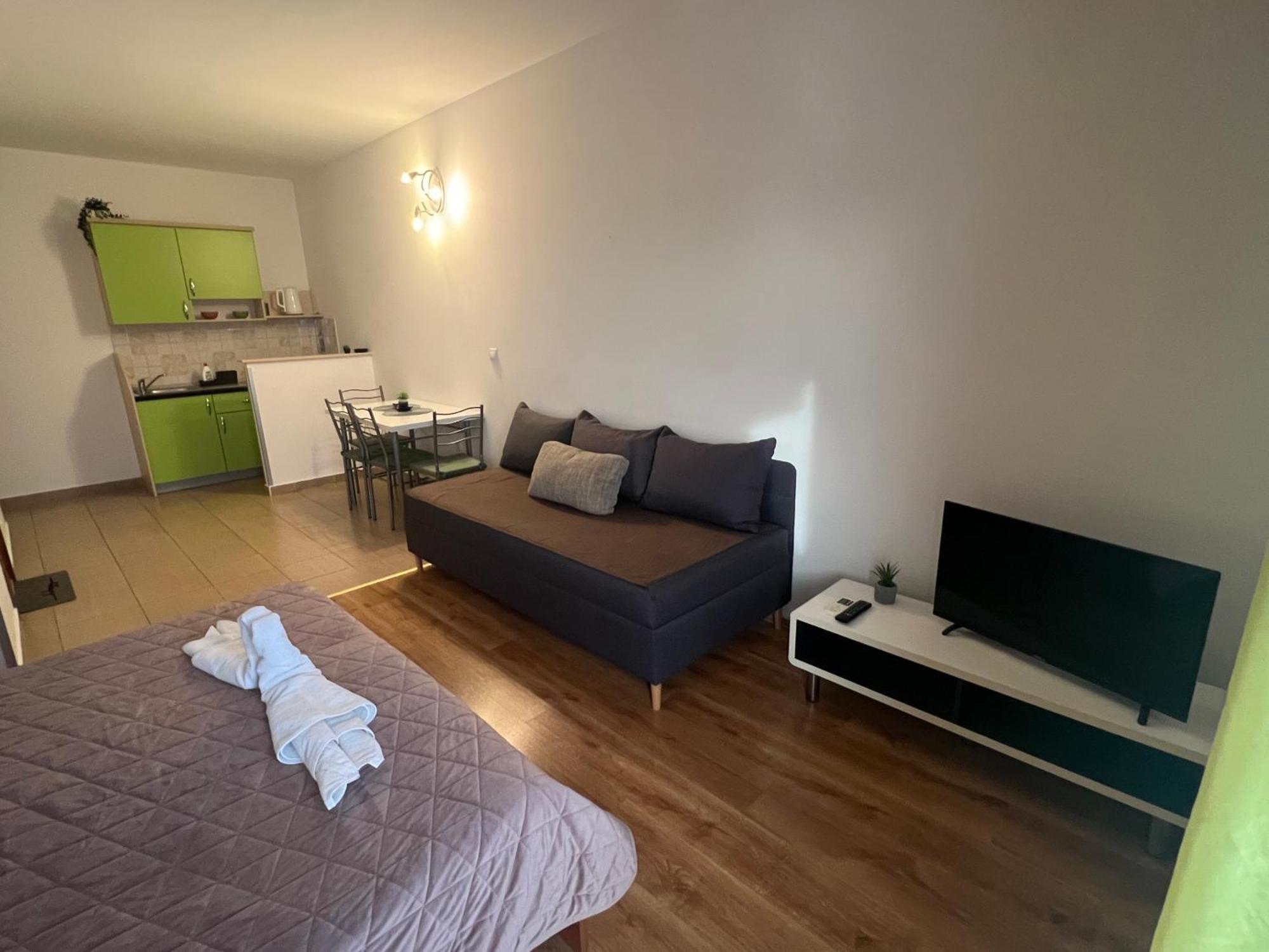 Apartments Mateljak グラダツ エクステリア 写真