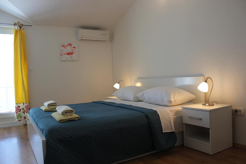 Apartments Mateljak グラダツ エクステリア 写真