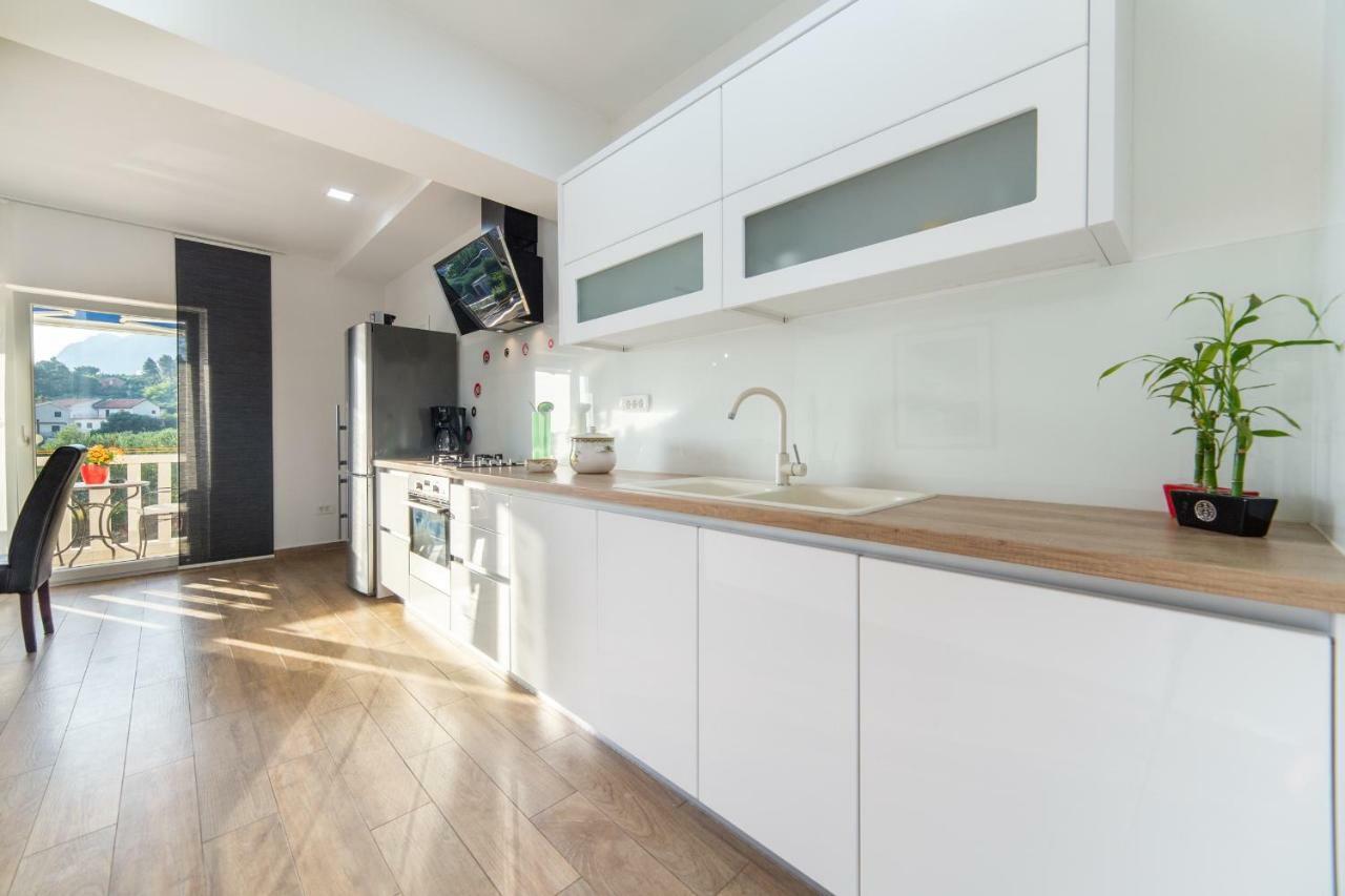 Apartments Mateljak グラダツ エクステリア 写真